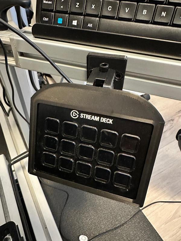 STREAM DECK HOLDER ORIENTABLE