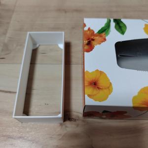 Jig to make a small paper box from a paper box