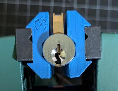 Marson's universal lock holder extended