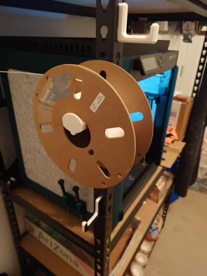 Keyhole Shelf Filament Hanger