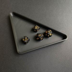 Right-angled triangular tray