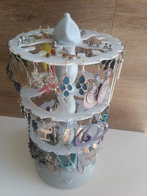 jewelry and earrings carousel - manège à bijoux