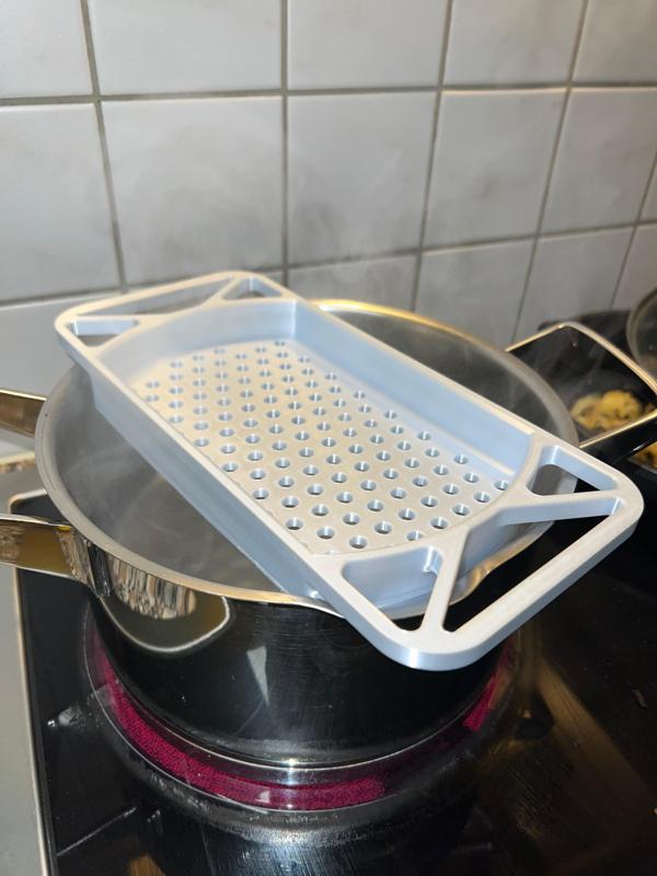 Spaetzle/Spätzli Maker