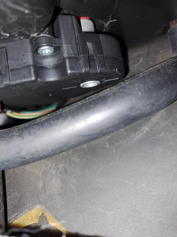 Jeep ZJ blend door lever