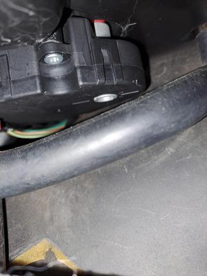 Jeep ZJ blend door lever