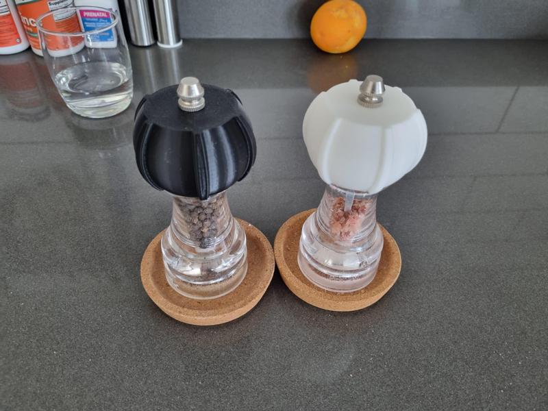 Pepper/Salt Grinder Cap