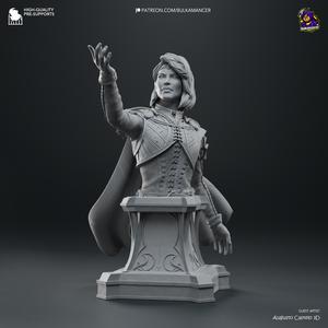 Moon Cleric | Bust Version | 147mm
