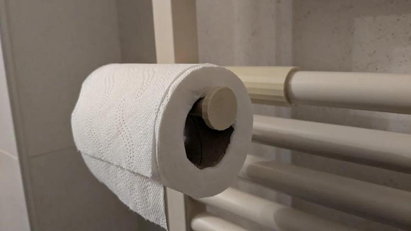 clip-on toilet paper hanger   