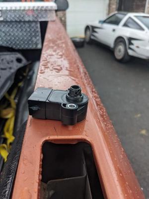 Jaguar XJS Mustang TPS Sensor Mount