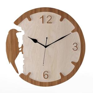 DECORATIVE WALL CLOCK - 11