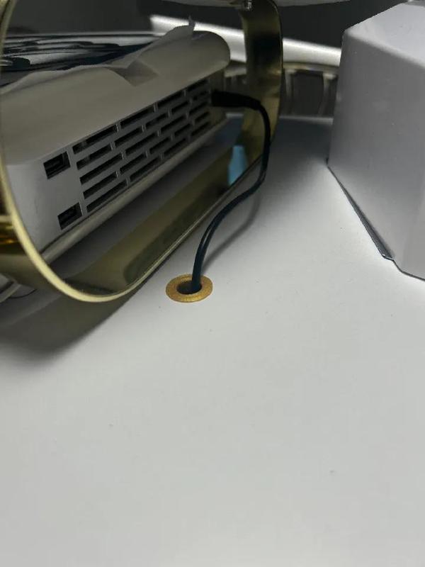 Small Cable Hole passthrough   