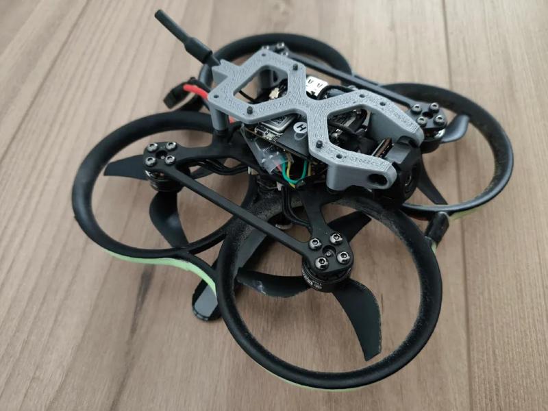 Pavo 20 pro - Cage for o4 air unit lite   