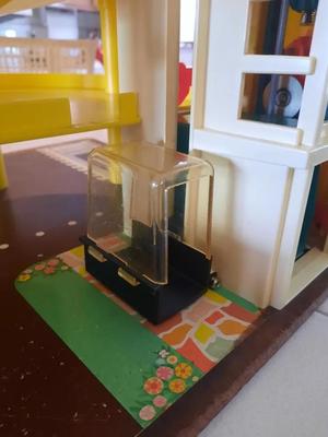 Fisher Price Garage (#930, 1970) repair parts: human elevator car and belt   