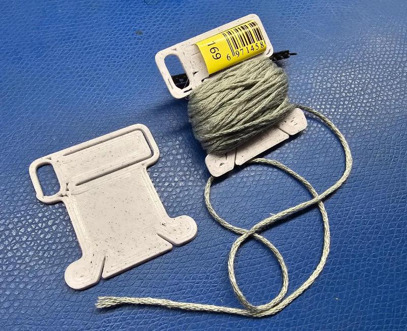 Embroidery Floss Bobbin p8 nozzle remix   