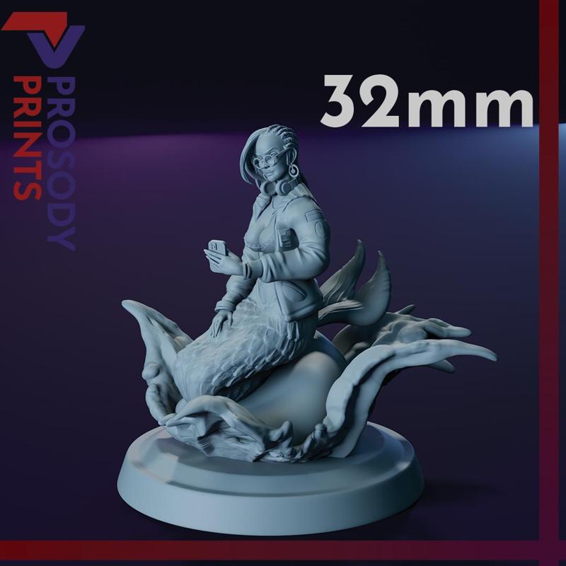 Marisol  Sol  Rivera - 32mm