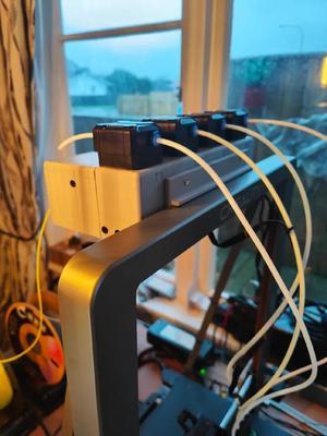 Modified CoPrint 4 colour extruder and KCM mount   