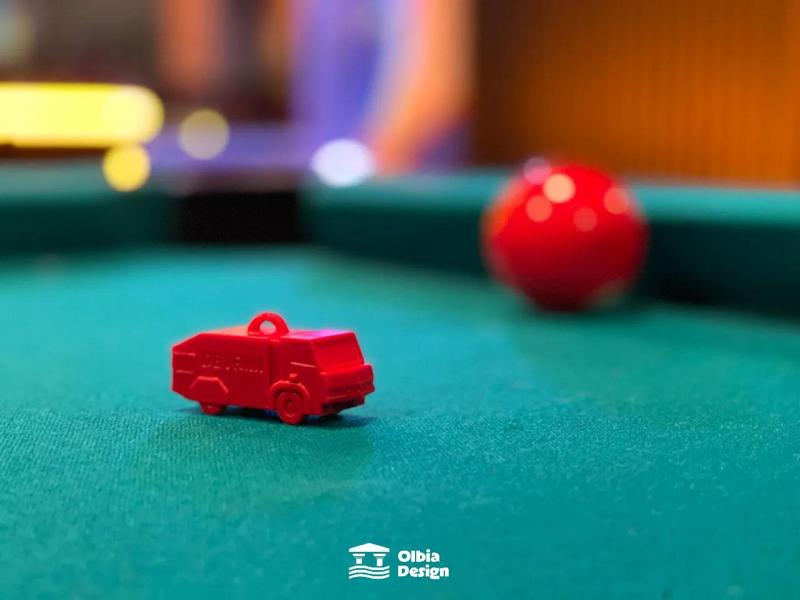 DevrimSu TOMA Hanger   