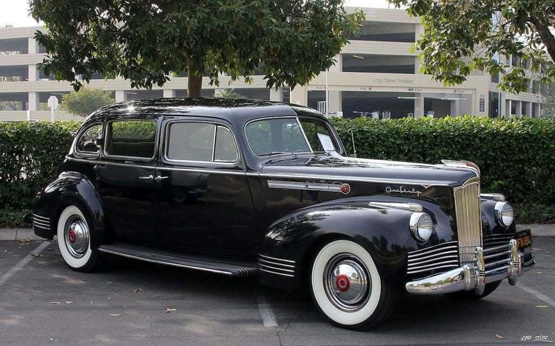 Packard 160 Super 8 7 Passenger Sedan 1942