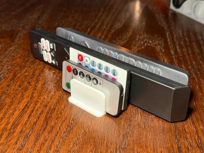 Horizontal Remote Holder