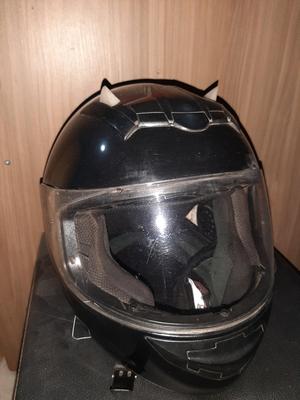 shark tooth (motorcycle helmet)