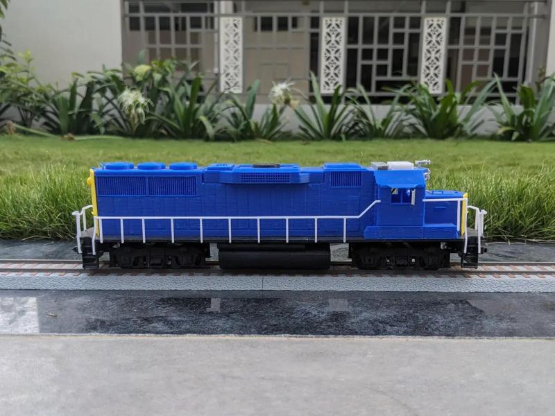 GP60 Locomotive (CSX) - Dragon Railway