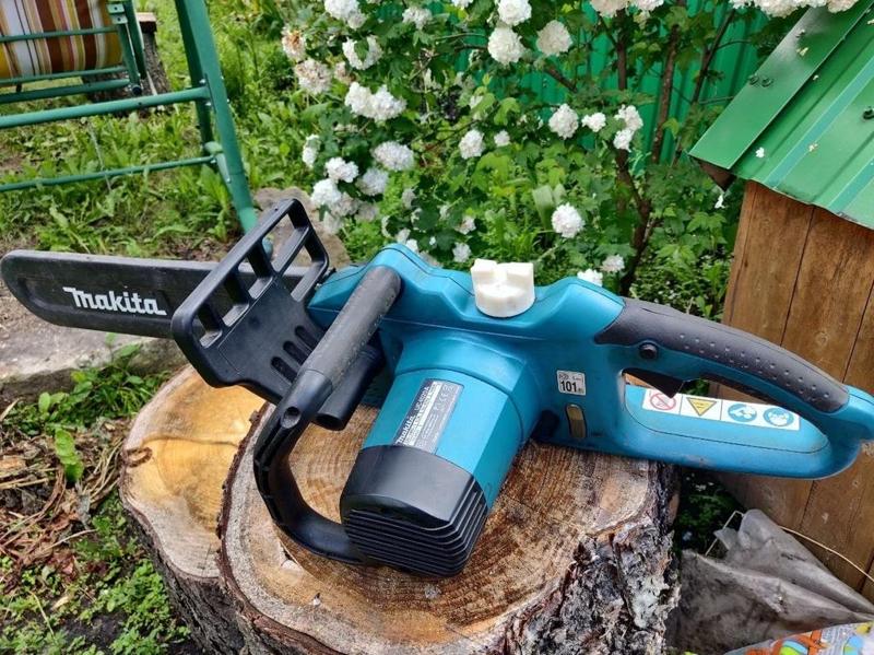 Makita UC4020A oil tank cap (analogue to part 416274-7)