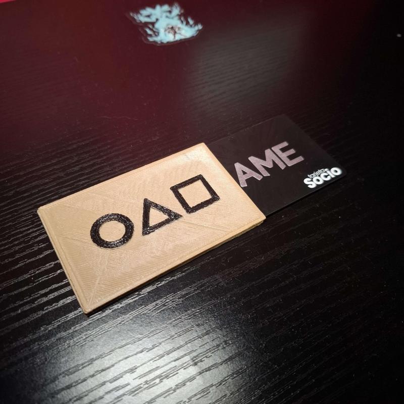 Squid game card holder