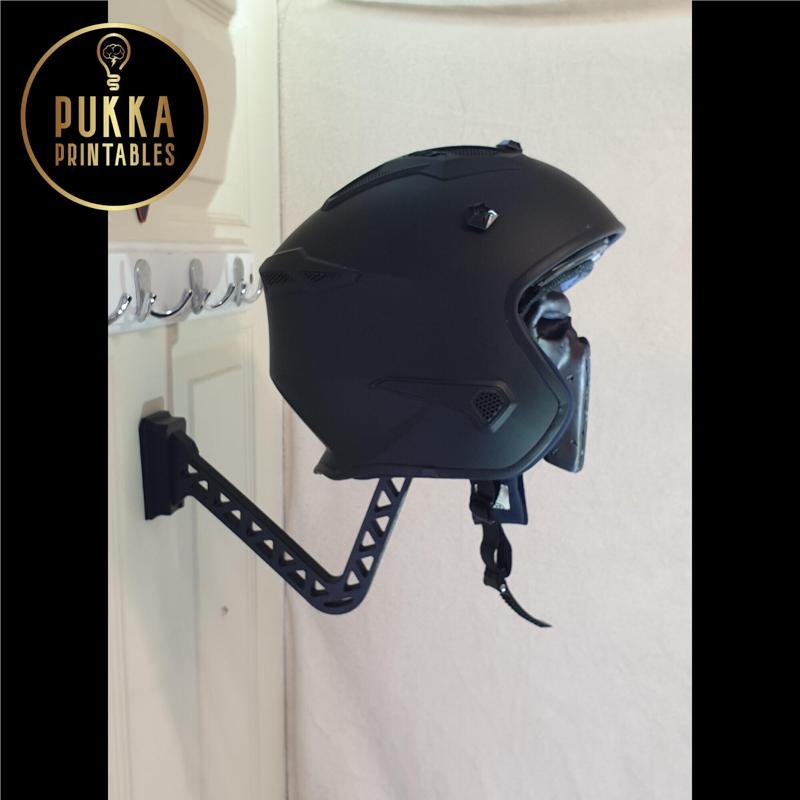 Punisher Style Skull Helmet Holder Wall-Mount Display