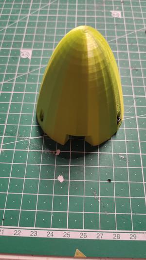 RC Plan spinner with propellor