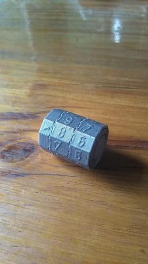 Print-in-Place 2 digit counter with built-in clicking mechanism.