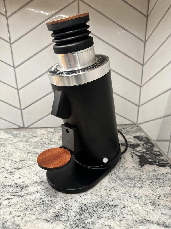 Blind Shaker Mount For DF64