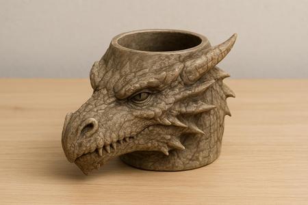 Dragon Head – Pencil / Brush Holder