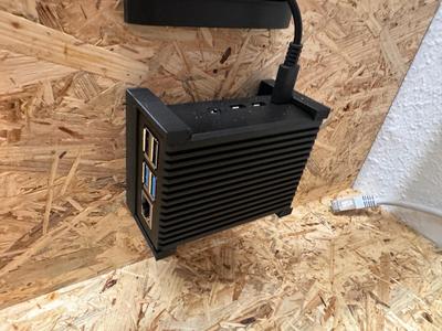 Geekworm P173 Raspberry Pi4 Case Halter