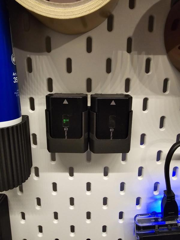 Sony a7 battery NP-FZ100 (Skadis mount)