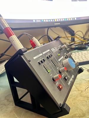 SSL 2+ 45 Degree Stand