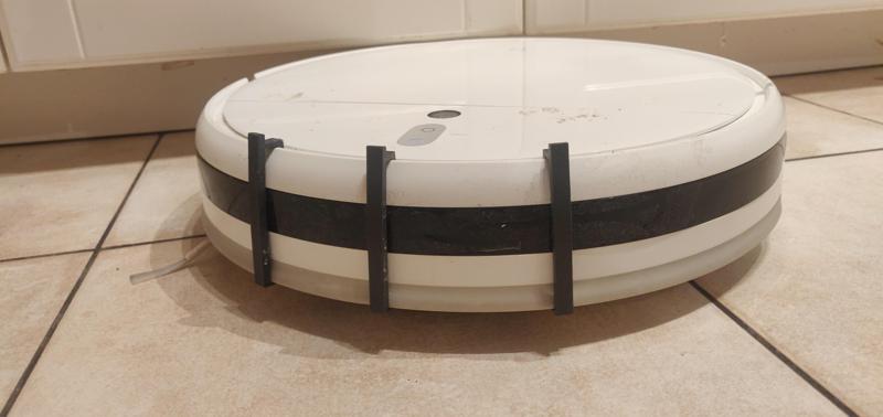 Bumper extension preventing XIAOMI MIJIA Robot Vacuum Cleaner 1C from getting stuck under kitchen's Ikea base cabinet frames