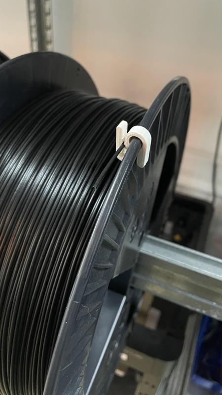 Simple universal filament clip for 2 kg spools