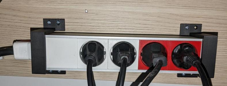 support pour mutliprise murale indus