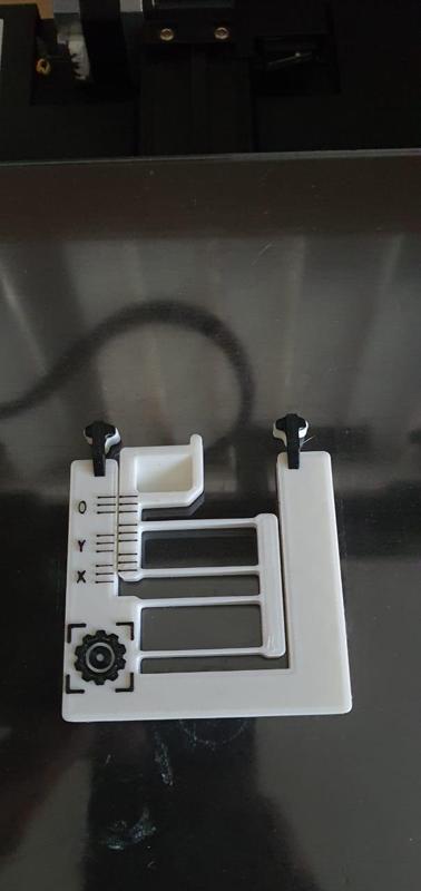 Herramienta para ajustar correas