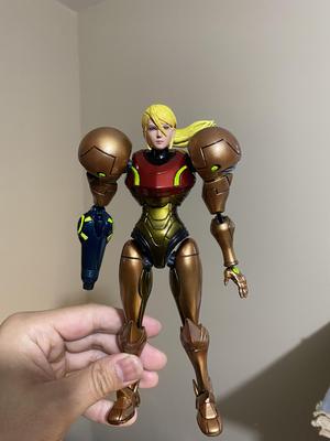 Metroid samus power suit figure
