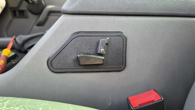 Land Rover Discovery 1 Seat Switch Cover Remixed