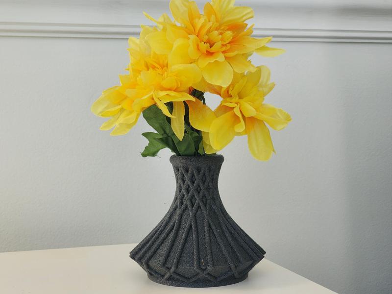 Cross Hatch Modern Vase 2.0 (No Supports)