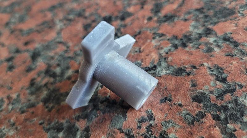 Microwave plate rotator connector