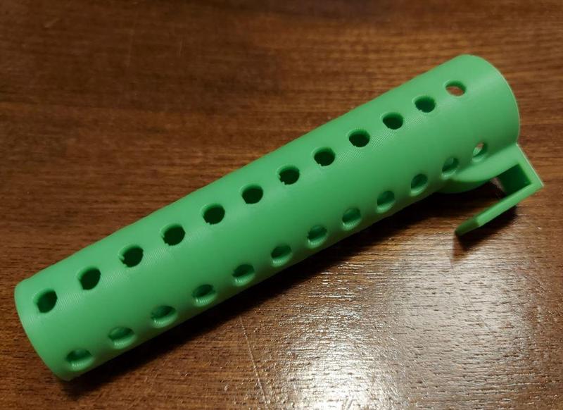 Aquarium plant pot hydroponics making shrimp hide from roots