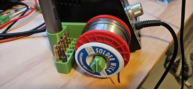 Xtronic 3020 tool holder