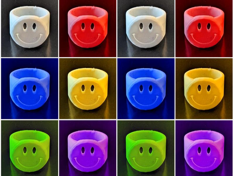 Smiley Ring