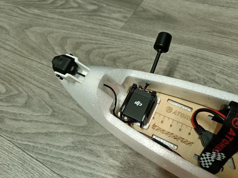 AtomRC Swordfish - O3 mounting gear