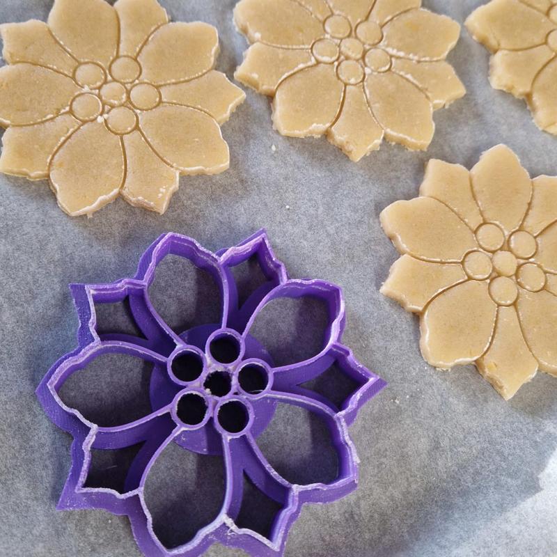 Poinsettia Cookie Cutter
