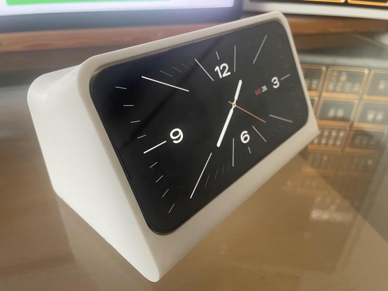 iPhone 14 Pro Standby Mode Dock (designed with OVERWERK) - short version