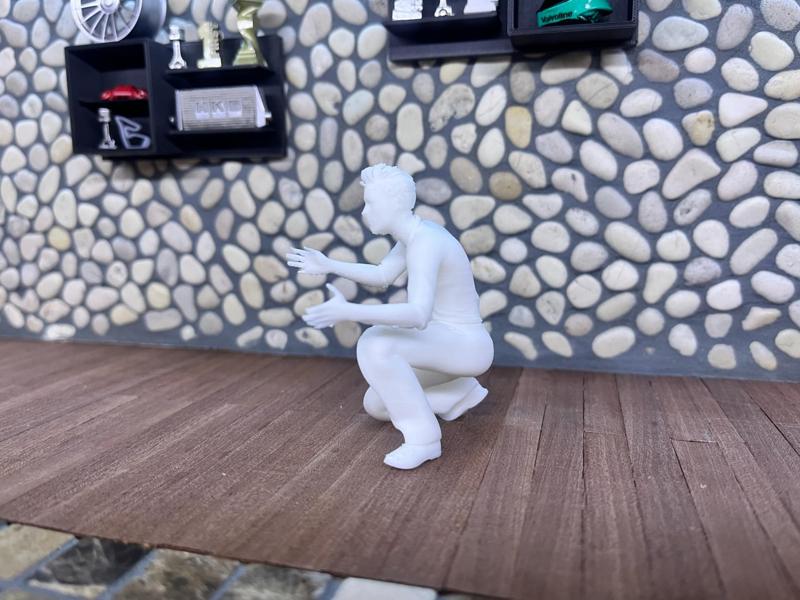 figure for diorama 1-18